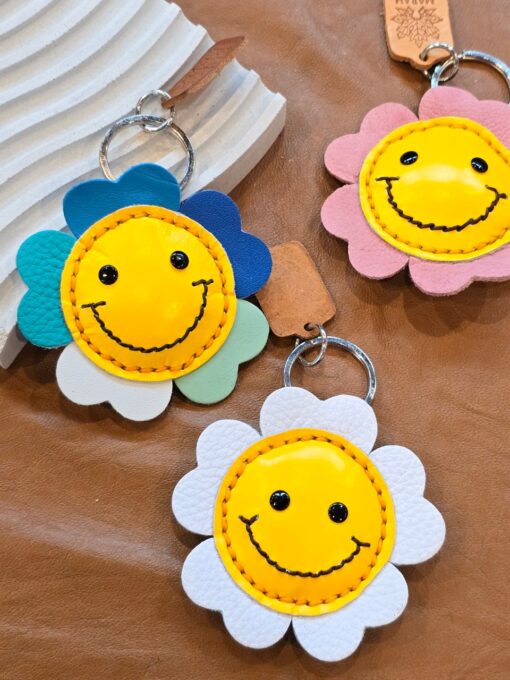 Smiley Flower Keyrings